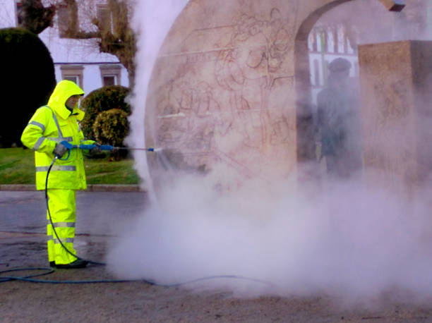 Fence Pressure Washing in San Fernando, CA